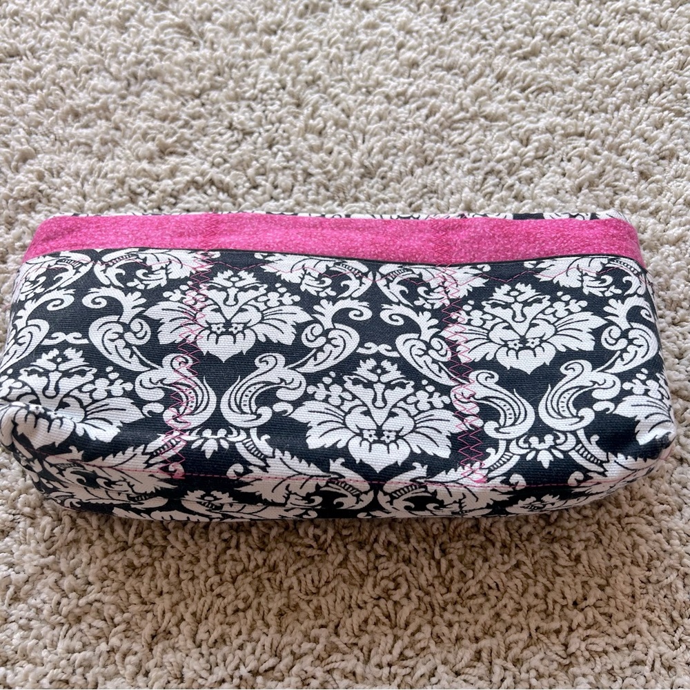 Pink and Black Pattern Purse Organizer with Pockets Easy to Change Purse…